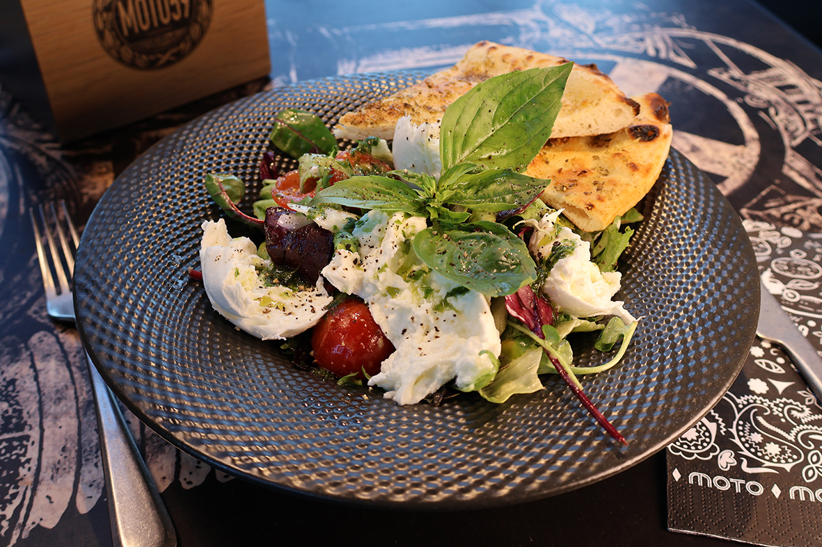 2026 Buffalo Salad kl