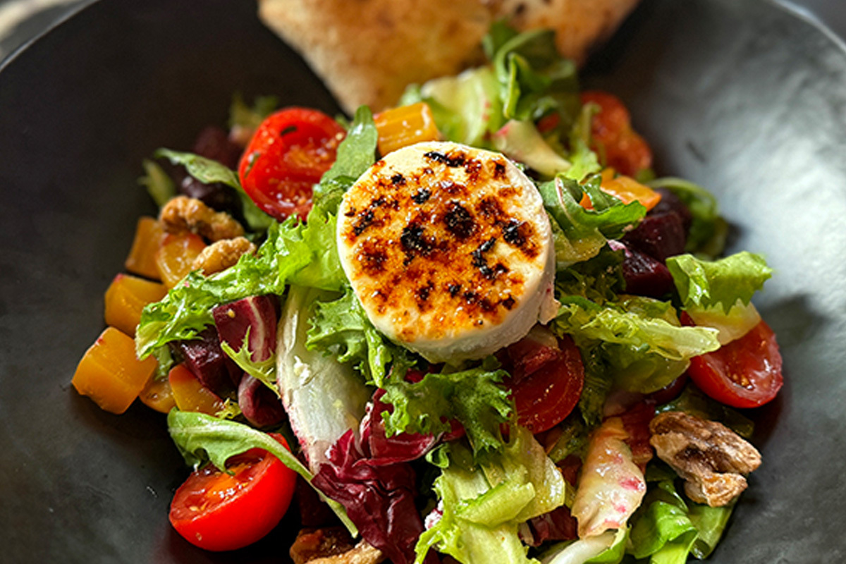 SAL Insalata Caprino